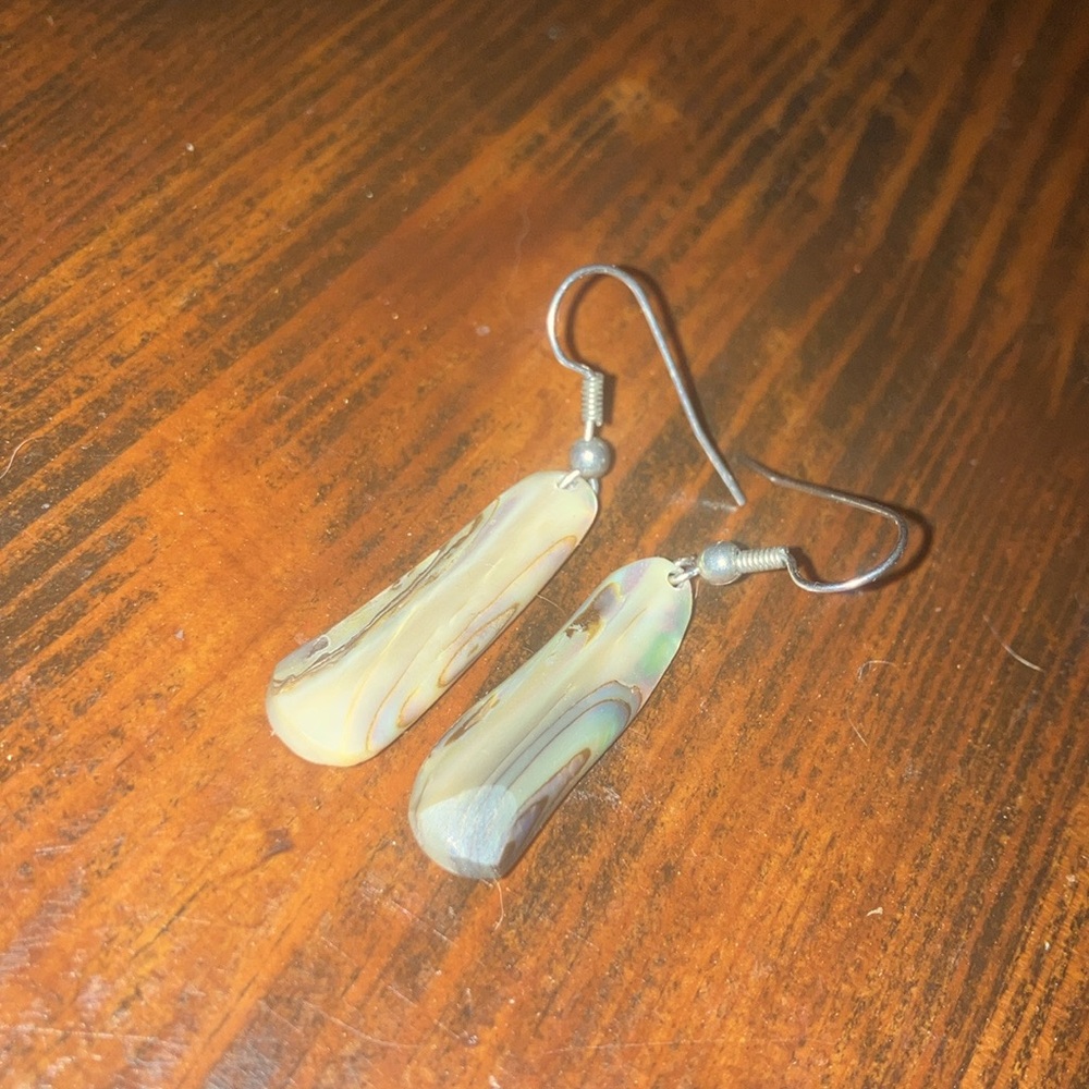 Elegant abalone Earrings
